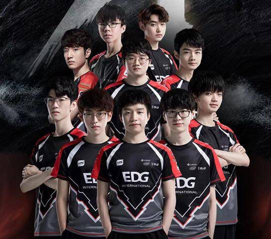 率领球队双 率领球队双