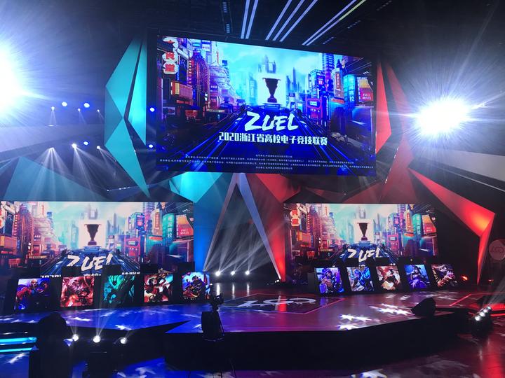 巧妙地加入 巧妙地加入