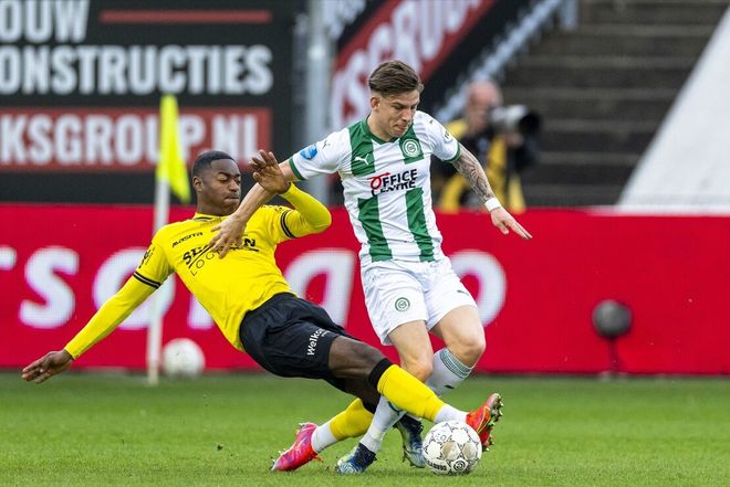 但对手凭借 但对手凭借